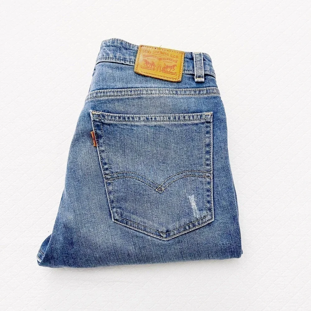 Levis orange tab